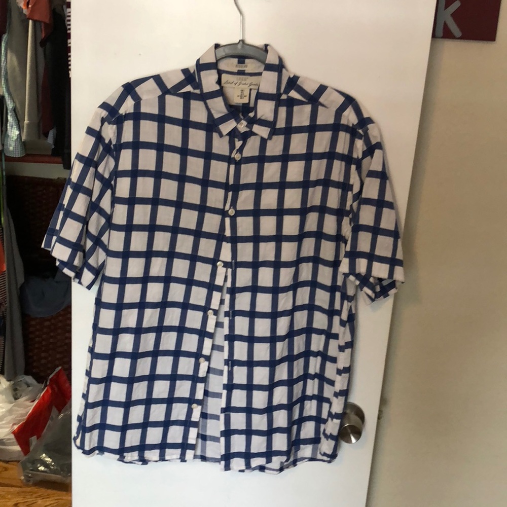 BLUE AND WHITE CHECKERED SHIRT LARGE H&M